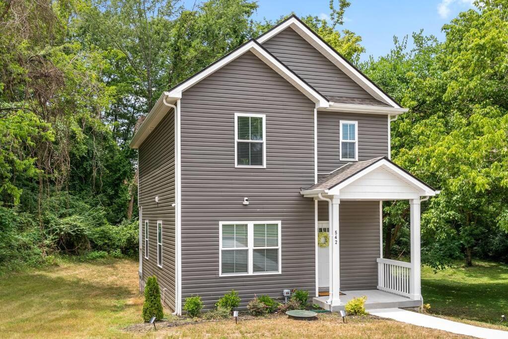 One-Of-A-Kind Smart, Cookie Themed Home For Up To 6 Clarksville Exterior photo